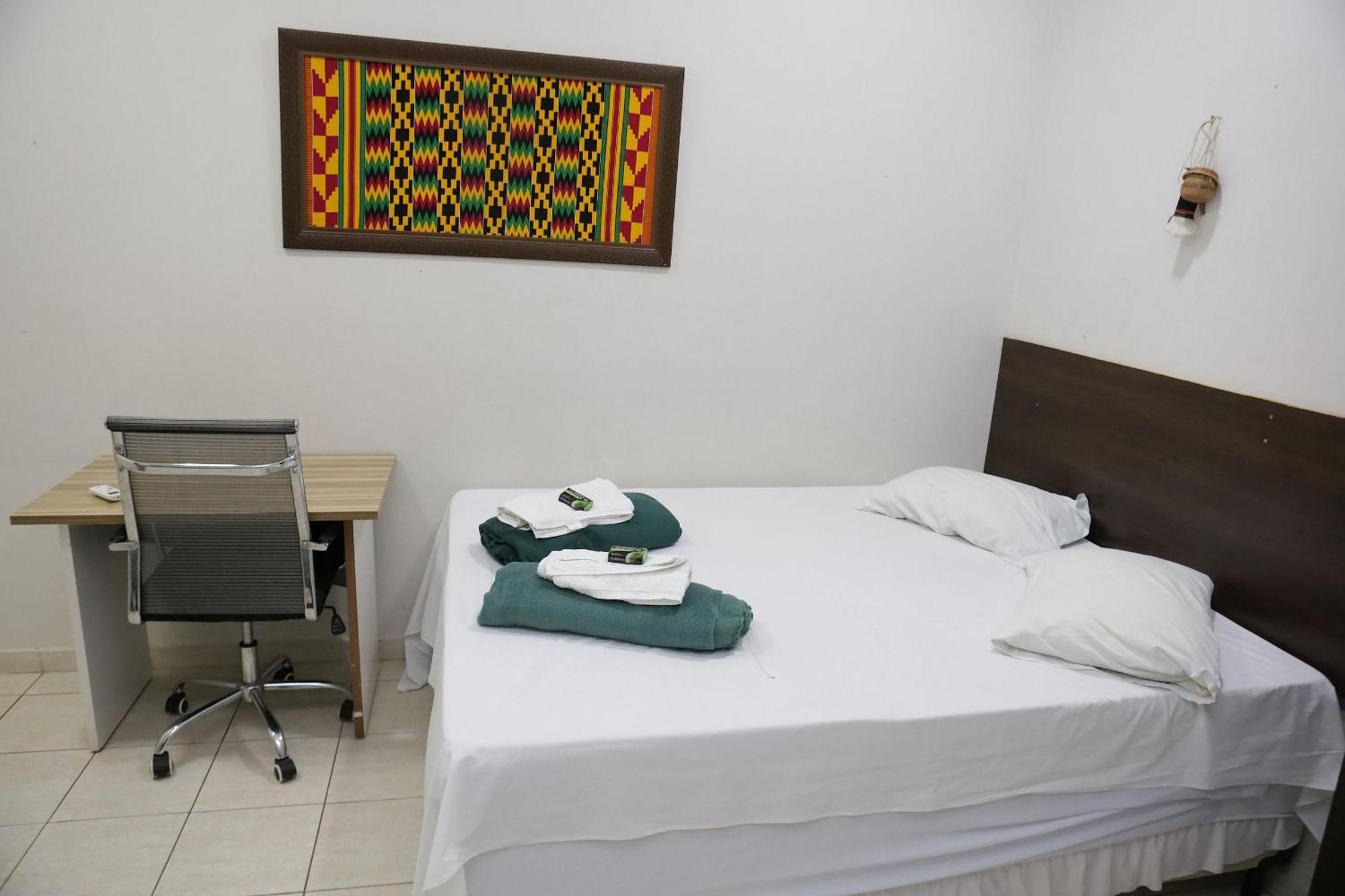 Hotel Pousada Dos Bosques - Refugio Urbano クイアバ エクステリア 写真