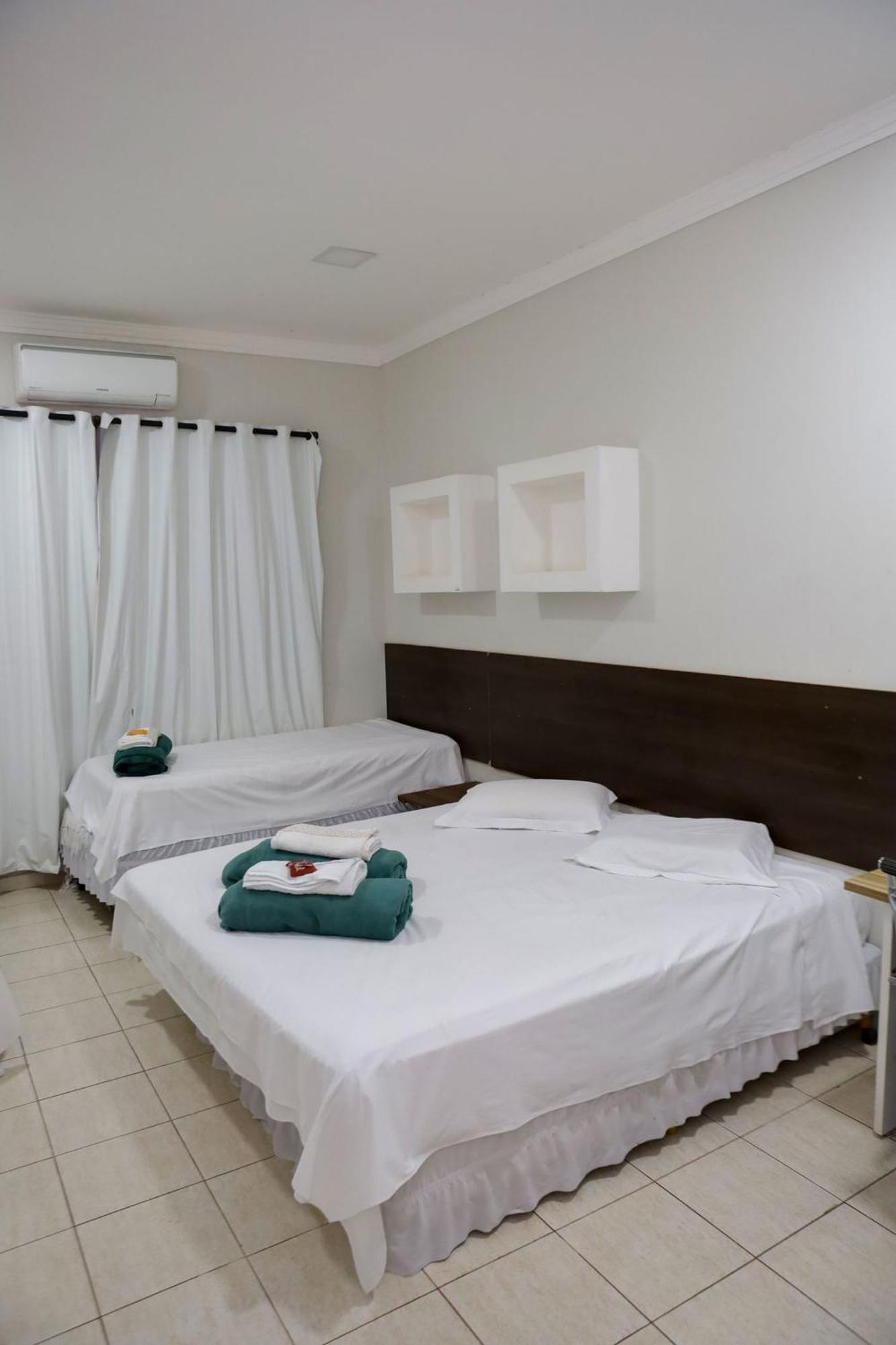 Hotel Pousada Dos Bosques - Refugio Urbano クイアバ エクステリア 写真