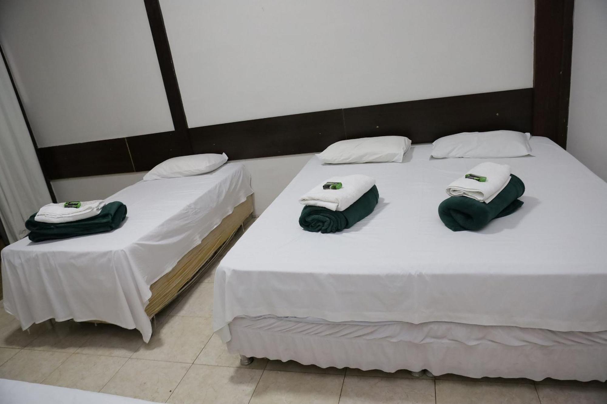 Hotel Pousada Dos Bosques - Refugio Urbano クイアバ エクステリア 写真